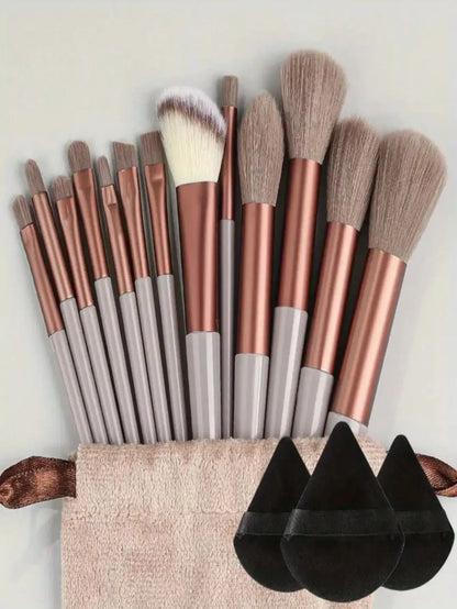 Soft Fluffy Professional Make Up Brush set for all your make up needs