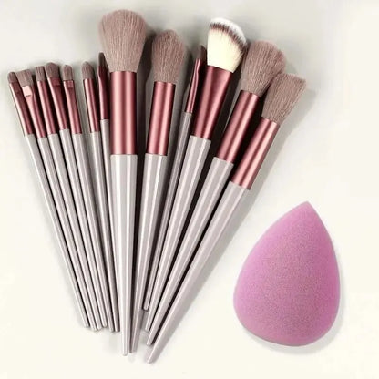 Soft Fluffy Professional Make Up Brush set for all your make up needs