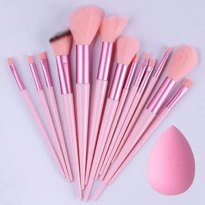 Soft Fluffy Professional Make Up Brush set for all your make up needs