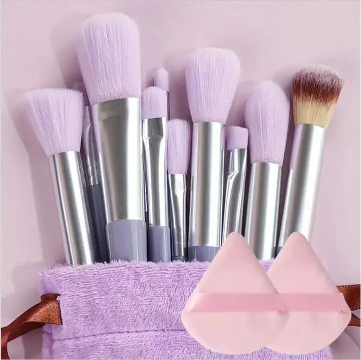 Soft Fluffy Professional Make Up Brush set for all your make up needs