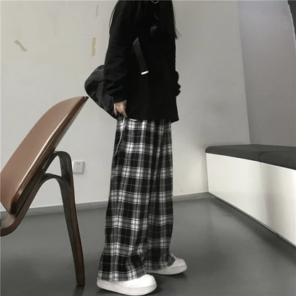 Oversize Women Sweatpants Fashion Black Plaid Casual Pants Baggy Elastic Waist Pockets Student Unisex Hip Hop Loose Trousers